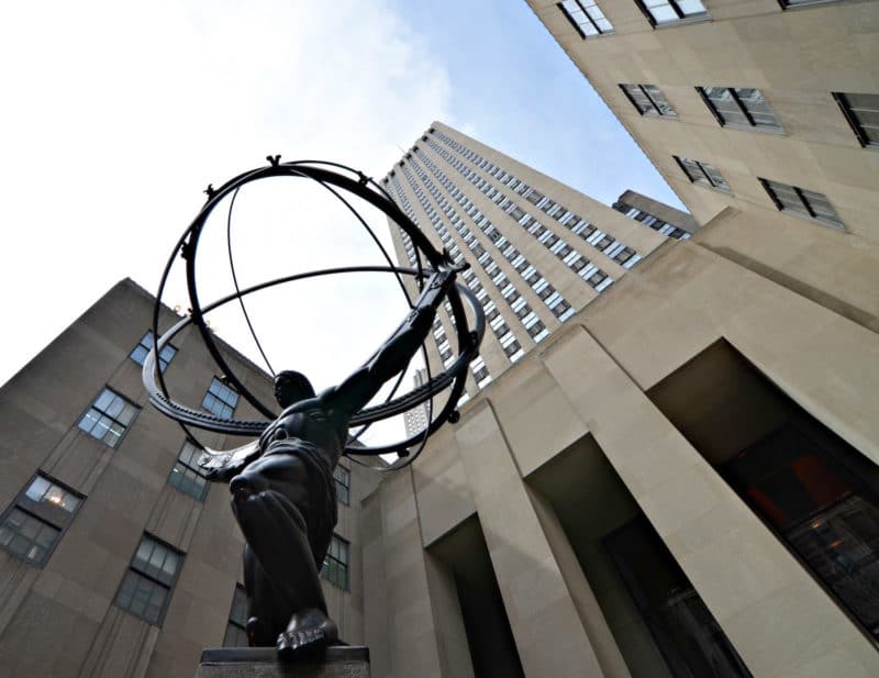 seeing the Atlas Statue at Rockefeller Center on a New York City architectural tour