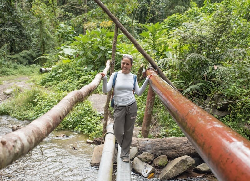 hiking in panama pipeline bridge boquete