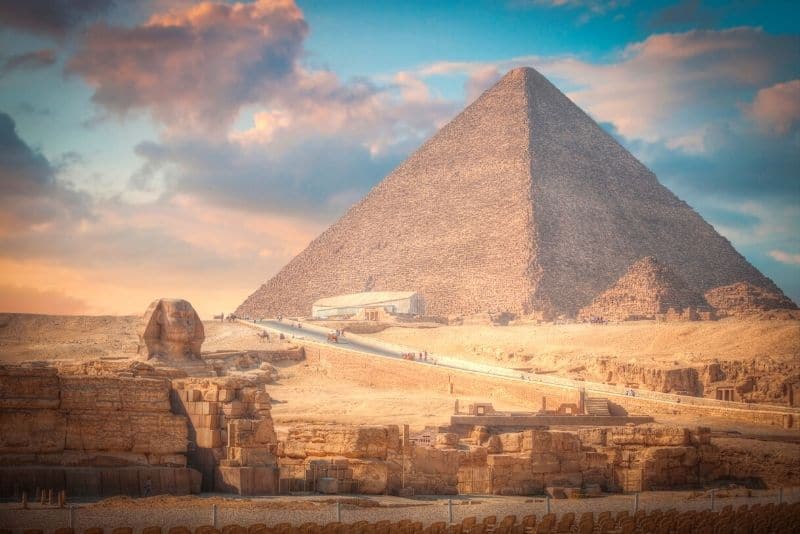 solo female travel egypt