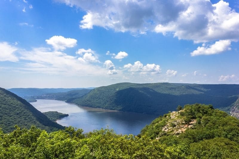 breakneck ridge, one of the top adventure tourism destinations in NY