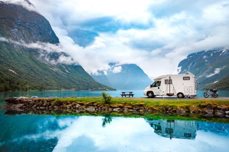 RV adventure travel guide