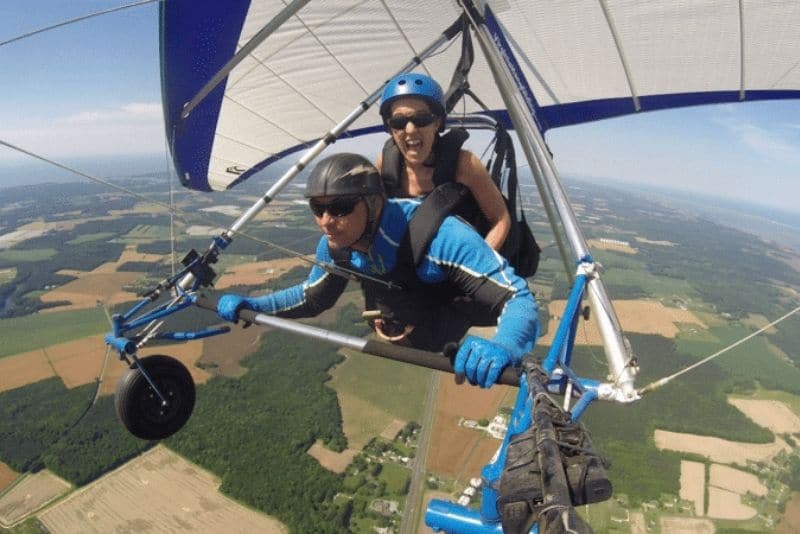 Virginia travel guide to the Eastern Shore including hang-gliding