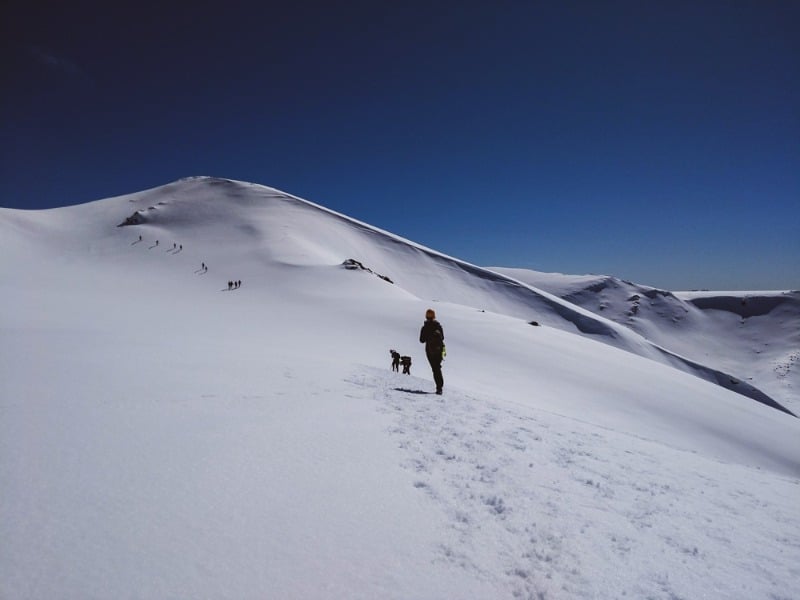 Short travel stories on hiking the Tongariro Crossing in winter