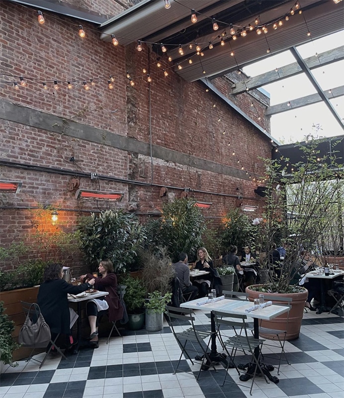 Le Crocodile in Williamsburg, Brooklyn is one of the most Instagrammable restaurants in NYC