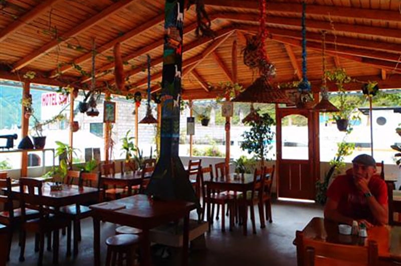 Hostal Chimenea Hotel in Banos, Ecuador