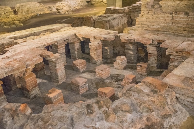 Visiting the Billingsgate Roman House and Baths ruins, one of the top things to do in London alone
