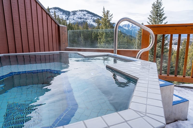 Hidden Ridge Resort - one of the top hotels in Banff with private hot tubs