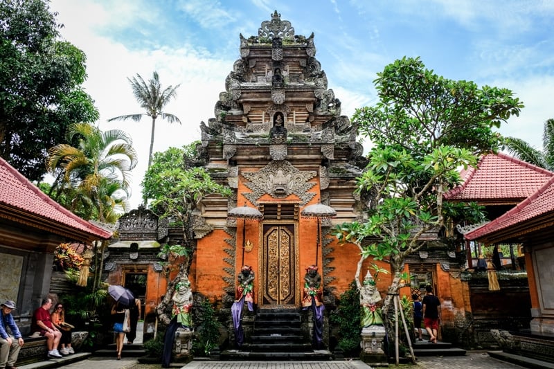 Ubud Palace in Indonesia is a must-visit on a solo trip to Asia