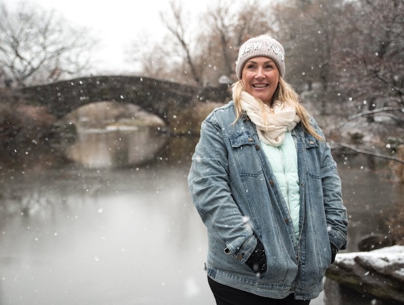 woman on a Central Park photo tour during winter in New York 