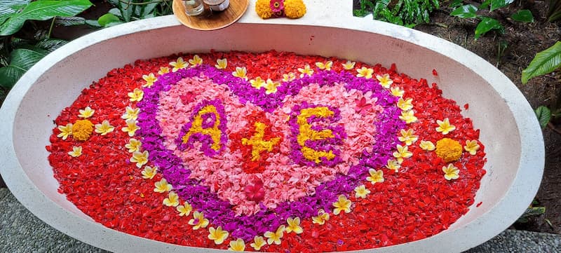 Bali flower bath with a heart design in petals