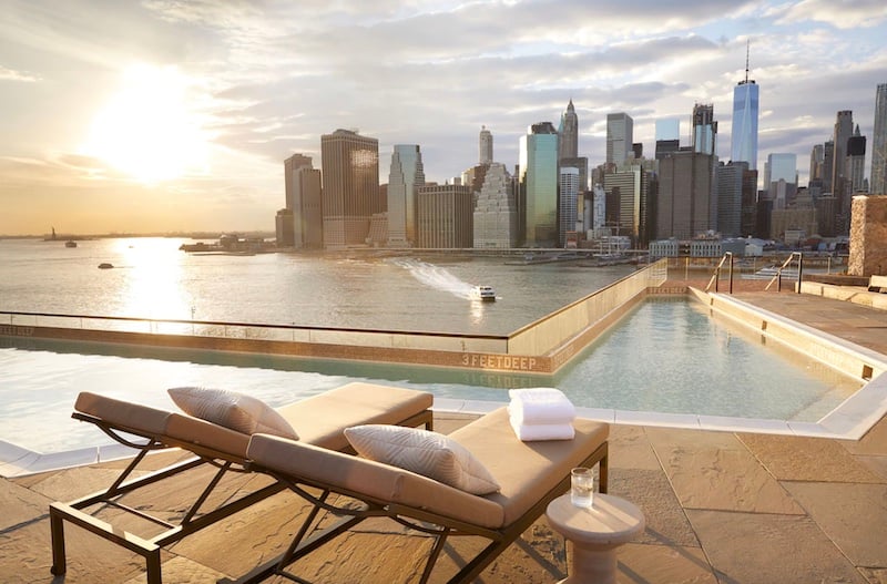 Instagrammable NYC view of the Manhattan skyline from 1 Hotel Brooklyn Bridge