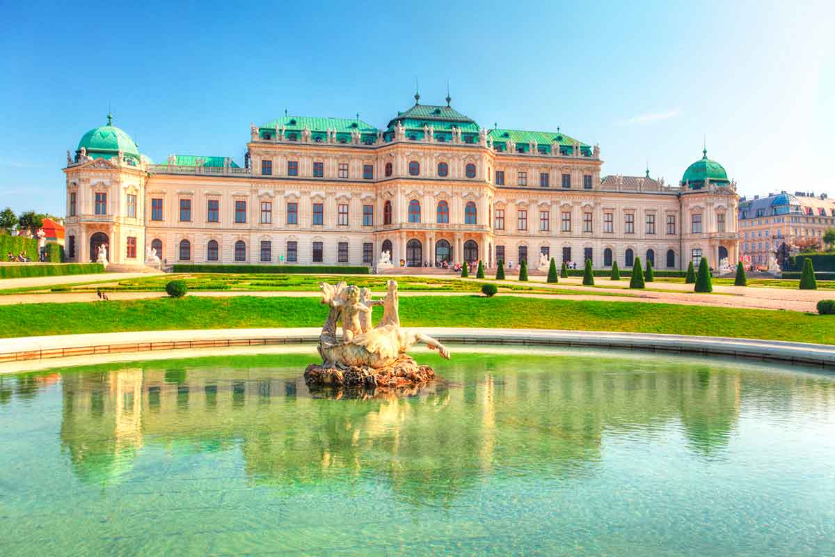 Belvedere Palace, gardens and fountain in Vienna.