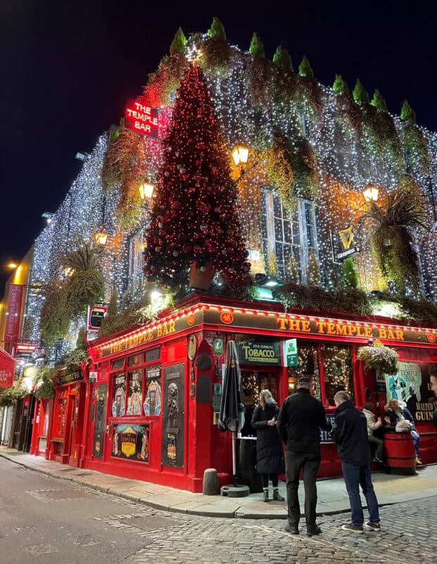 red exterior of Dublin's famous Temple Bar Pub