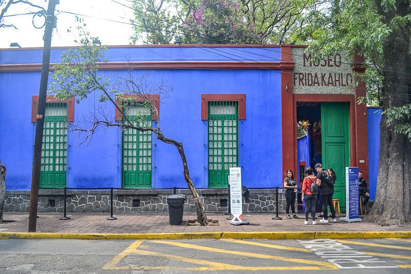 blue facade of the Frida Kahlo Museum in Mexico City