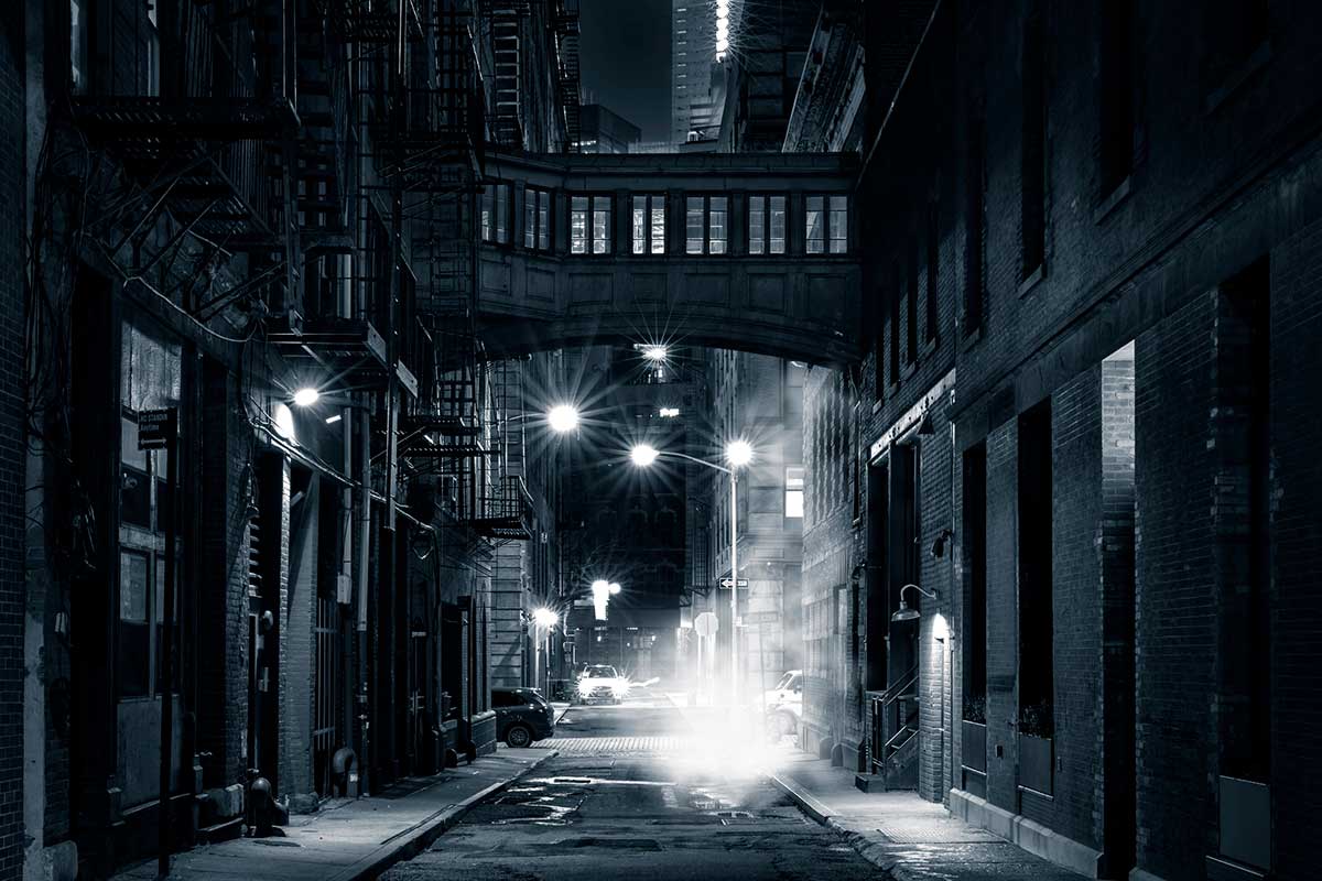 deserted streets in NYC at night