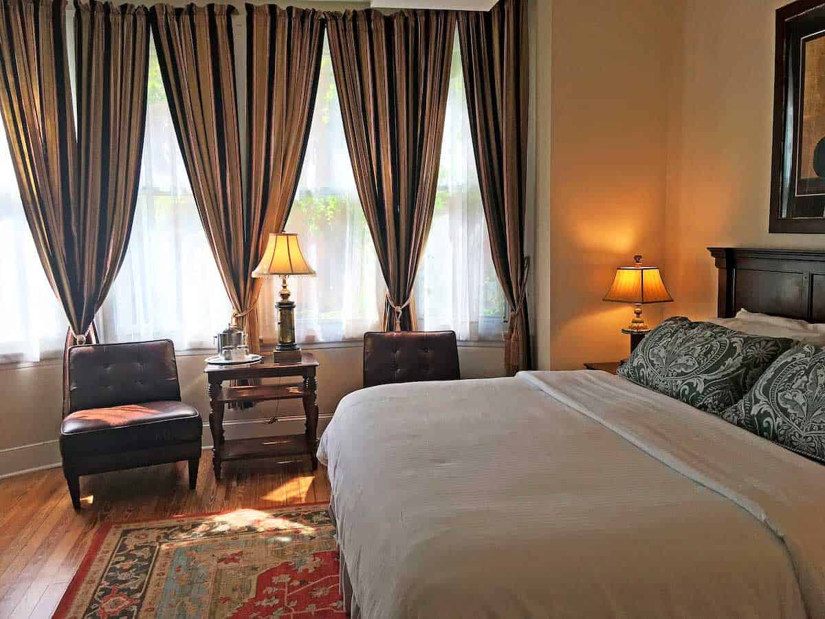 Luxury room with premium bedding and furniture at Morris House Hotel in Philadelphia.